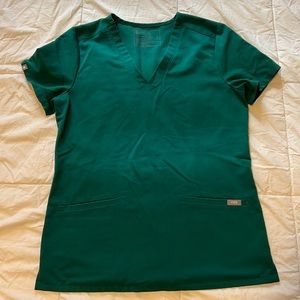 Casma Three-Pocket Scrub Top